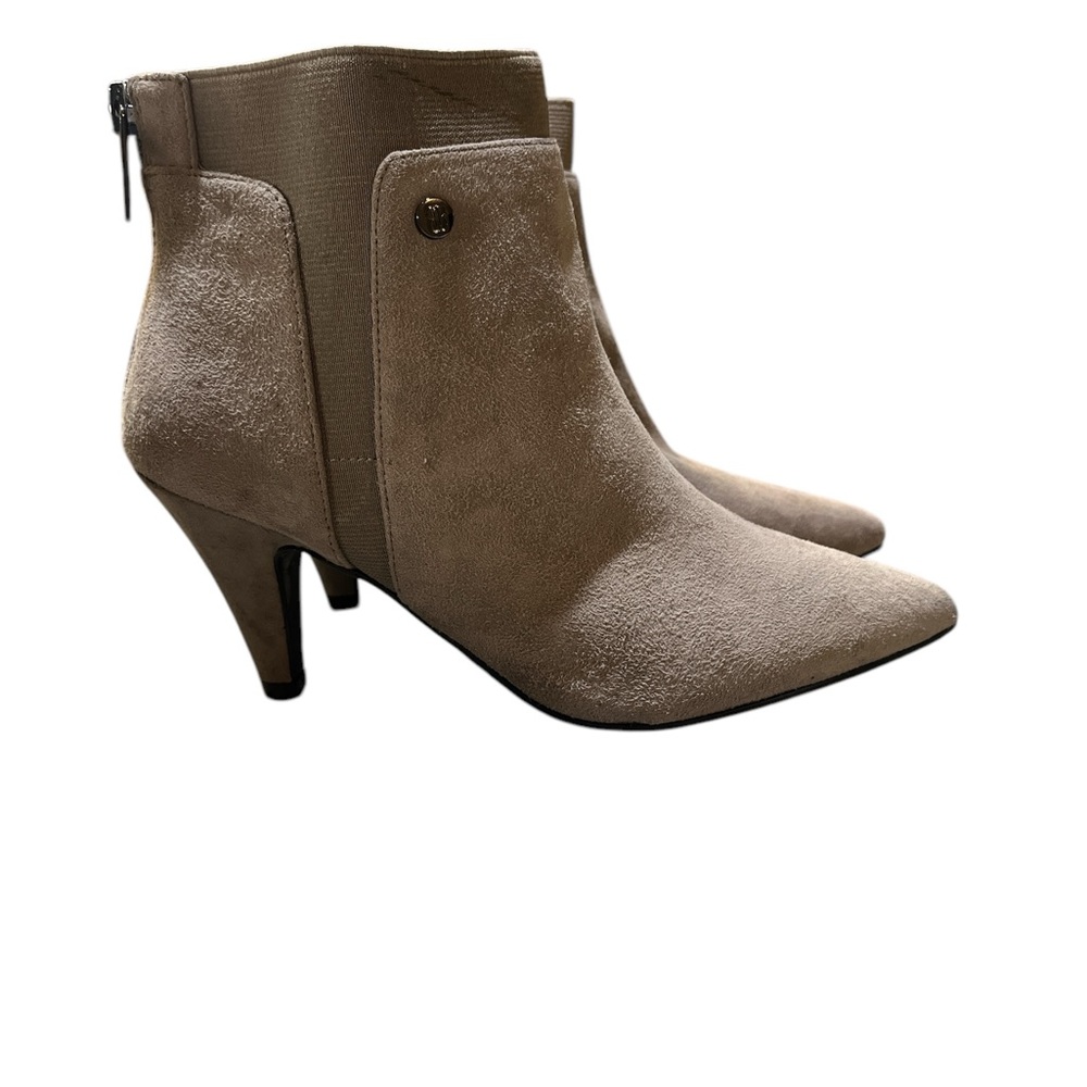 Bandolino Tan Heeled Boots with Kitten Heel